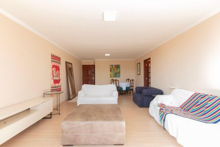 Apartamento para alugar com 130m², 3 quartos e 1 vaga Apartamento para alugar com 130m², 3 quartos e 1 vagaSala
