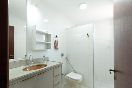 Apartamento para alugar com 130m², 3 quartos e 1 vaga Apartamento para alugar com 130m², 3 quartos e 1 vagaBanheiro Social