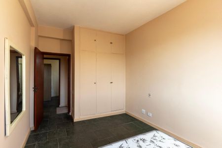 Apartamento para alugar com 130m², 3 quartos e 1 vaga Apartamento para alugar com 130m², 3 quartos e 1 vagaQuarto 2