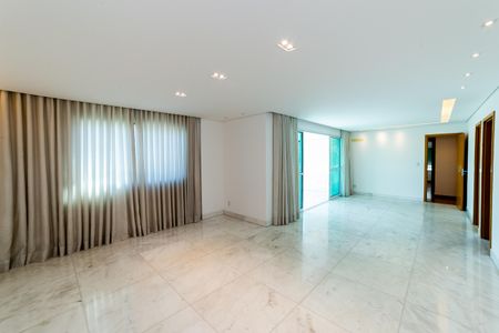 Apartamento para alugar com 4 quartos, 160m² em Lourdes, Belo Horizonte