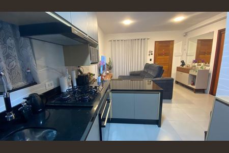 Apartamento à venda com 56m², 2 quartos e 1 vaga Apartamento à venda com 56m², 2 quartos e 1 vagaCozinha