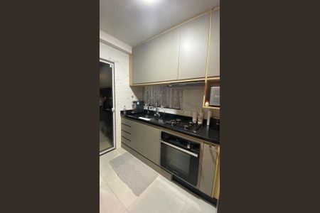 Apartamento à venda com 56m², 2 quartos e 1 vaga Apartamento à venda com 56m², 2 quartos e 1 vagaCozinha