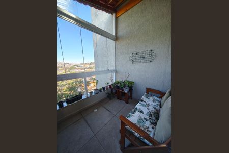 Apartamento à venda com 56m², 2 quartos e 1 vaga Apartamento à venda com 56m², 2 quartos e 1 vagaVaranda Gourmert