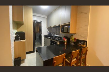 Apartamento à venda com 56m², 2 quartos e 1 vaga Apartamento à venda com 56m², 2 quartos e 1 vagaCozinha