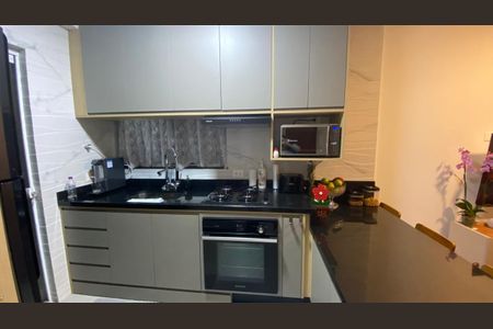Cozinha de apartamento à venda com 2 quartos, 56m² em Cidade Líder, São Paulo