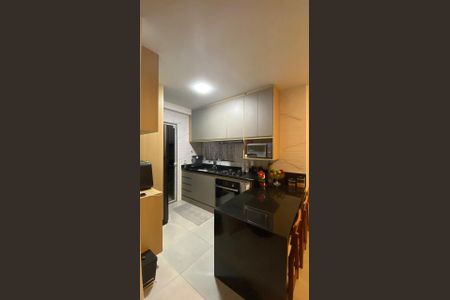 Apartamento à venda com 56m², 2 quartos e 1 vaga Apartamento à venda com 56m², 2 quartos e 1 vagaCozinha