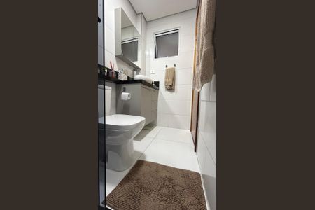 Apartamento à venda com 56m², 2 quartos e 1 vaga Apartamento à venda com 56m², 2 quartos e 1 vagaBanheiro