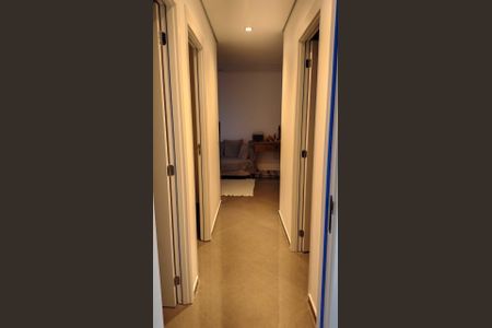 Corredor de apartamento à venda com 3 quartos, 55m² em Lapa de Baixo, São Paulo