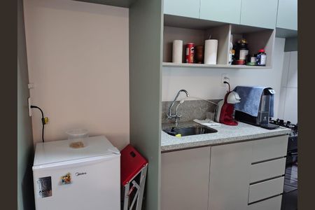 Cozinha de apartamento à venda com 3 quartos, 55m² em Lapa de Baixo, São Paulo