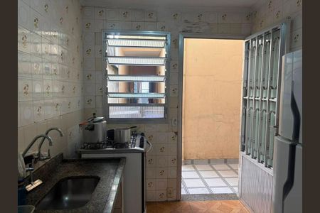 Casa para alugar com 360m², 5 quartos e 2 vagas Casa para alugar com 360m², 5 quartos e 2 vagasCozinha