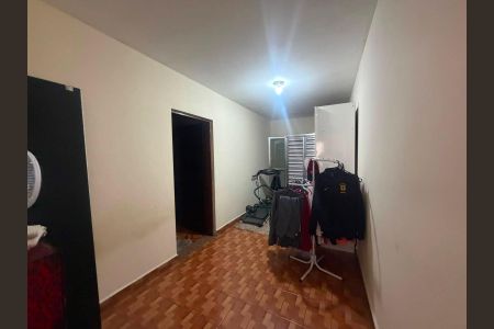 Casa para alugar com 360m², 5 quartos e 2 vagas Casa para alugar com 360m², 5 quartos e 2 vagasQuarto 2