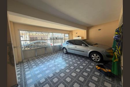 Casa para alugar com 360m², 5 quartos e 2 vagas Casa para alugar com 360m², 5 quartos e 2 vagasÁrea externa