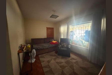 Casa para alugar com 360m², 5 quartos e 2 vagas Casa para alugar com 360m², 5 quartos e 2 vagasQuarto 4