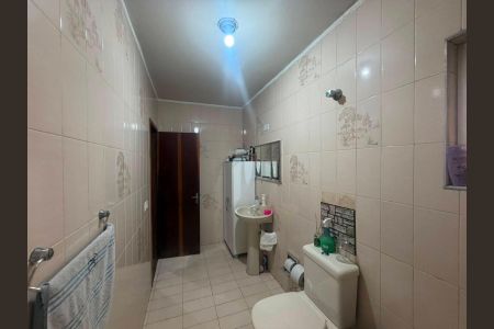 Casa para alugar com 360m², 5 quartos e 2 vagas Casa para alugar com 360m², 5 quartos e 2 vagasBanheiro