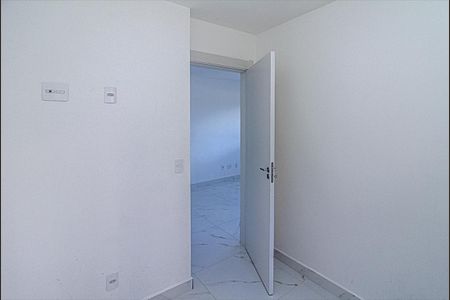 quarto 1_4 de apartamento para alugar com 2 quartos, 35m² em Sacoma, São Paulo