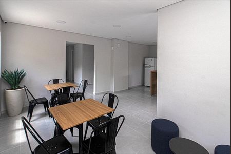 Apartamento para alugar com 35m², 2 quartos e sem vaga Apartamento para alugar com 35m², 2 quartos e sem vagasalão de festas_2