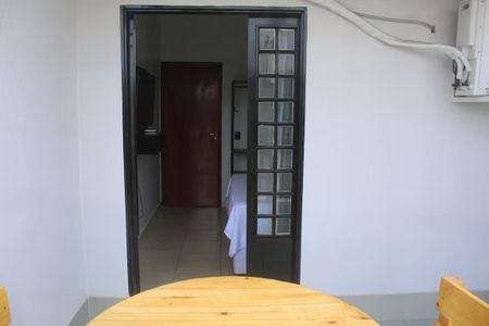 Apartamento para alugar com 42m², 1 quarto e 1 vaga Apartamento para alugar com 42m², 1 quarto e 1 vagaVaranda