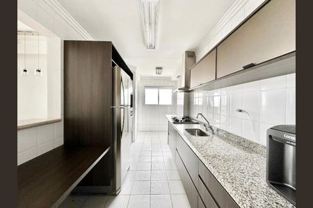 Cozinha de apartamento para alugar com 3 quartos, 140m² em Vila Mariana, São Paulo