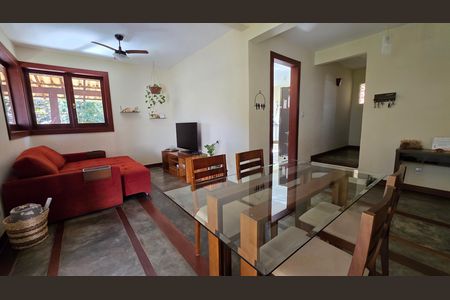 Casa para alugar com 550m², 3 quartos e 2 vagas
