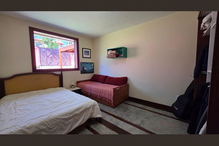 Casa para alugar com 550m², 3 quartos e 2 vagas