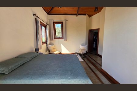 Casa para alugar com 550m², 3 quartos e 2 vagas