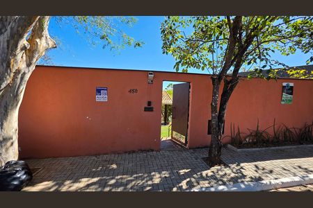 Casa para alugar com 550m², 3 quartos e 2 vagas