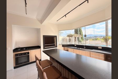 Casa de condomínio à venda com 483m², 6 quartos e 8 vagasÁrea gourmet