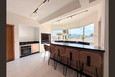 Casa de condomínio à venda com 483m², 6 quartos e 8 vagasÁrea gourmet