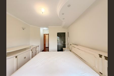 Casa de condomínio à venda com 483m², 6 quartos e 8 vagasSuíte 1