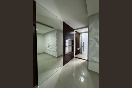 Sala de casa para alugar com 3 quartos, 230m² em Novo Mundo, Uberlândia