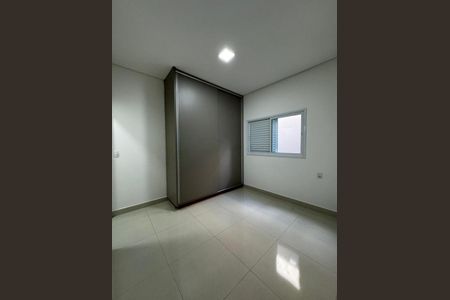 Casa para alugar com 230m², 3 quartos e 1 vagaQuarto