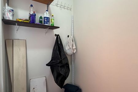 Apartamento para alugar com 120m², 2 quartos e sem vaga Apartamento para alugar com 120m², 2 quartos e sem vagaÁrea de Serviço
