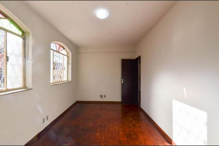 Apartamento à venda com 120m², 3 quartos e 2 vagas Apartamento à venda com 120m², 3 quartos e 2 vagasSala Ambientes