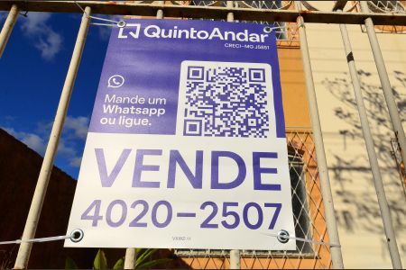 Apartamento à venda com 120m², 3 quartos e 2 vagas Apartamento à venda com 120m², 3 quartos e 2 vagasPlaca