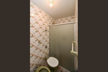 Apartamento à venda com 120m², 3 quartos e 2 vagas Apartamento à venda com 120m², 3 quartos e 2 vagasBanheiro Suíte
