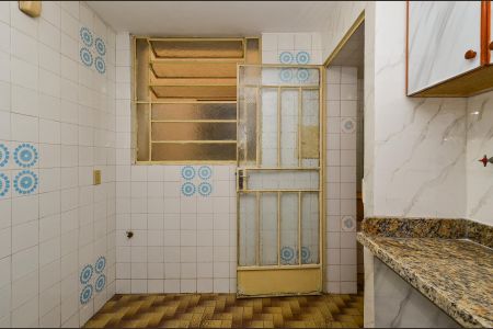 Apartamento à venda com 120m², 3 quartos e 2 vagas Apartamento à venda com 120m², 3 quartos e 2 vagasCozinha