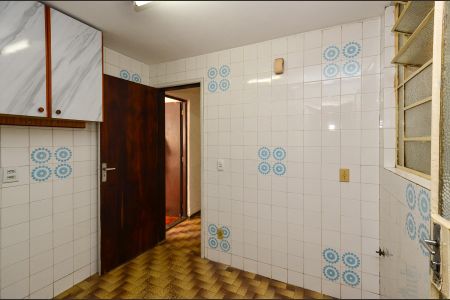 Apartamento à venda com 120m², 3 quartos e 2 vagas Apartamento à venda com 120m², 3 quartos e 2 vagasCozinha