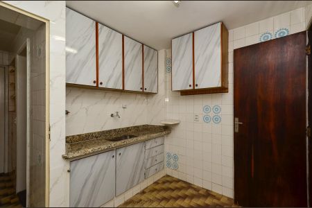 Apartamento à venda com 120m², 3 quartos e 2 vagas Apartamento à venda com 120m², 3 quartos e 2 vagasCozinha