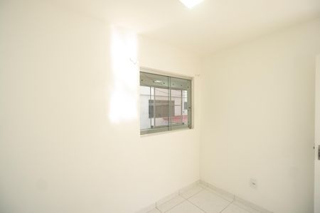 Apartamento para alugar com 54m², 2 quartos e sem vaga Apartamento para alugar com 54m², 2 quartos e sem vagaQuarto 02