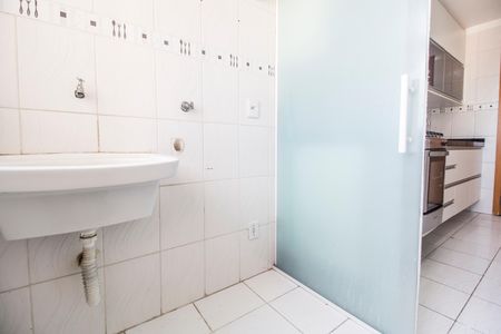 Apartamento para alugar com 64m², 2 quartos e 1 vaga Apartamento para alugar com 64m², 2 quartos e 1 vagaÁrea de Serviço