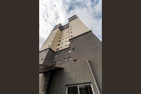 Fachada do bloco de apartamento para alugar com 2 quartos, 64m² em Vila Creti, Barueri