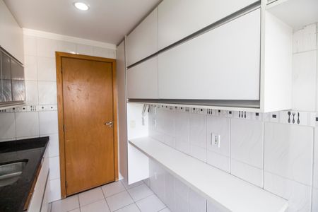 Apartamento para alugar com 64m², 2 quartos e 1 vaga Apartamento para alugar com 64m², 2 quartos e 1 vagaCozinha