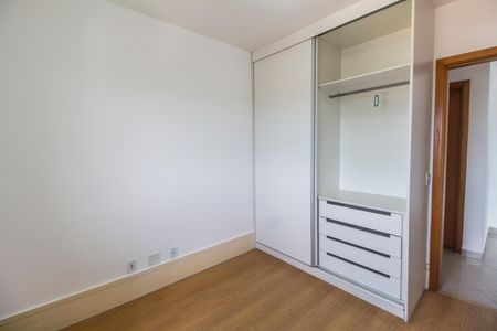 Apartamento para alugar com 64m², 2 quartos e 1 vaga Apartamento para alugar com 64m², 2 quartos e 1 vagaQuarto 2