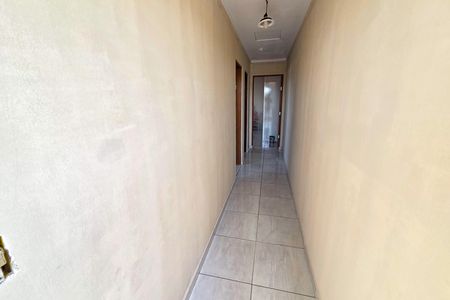 Casa de condomínio para alugar com 244m², 3 quartos e sem vaga Casa de condomínio para alugar com 244m², 3 quartos e sem vagaCorredor