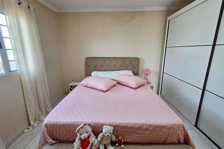 Casa de condomínio para alugar com 244m², 3 quartos e sem vaga Casa de condomínio para alugar com 244m², 3 quartos e sem vagaQuarto 2