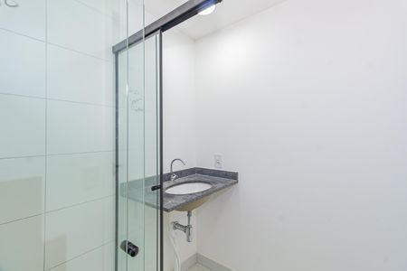 Studio para alugar com 25m², 1 quarto e sem vaga Studio para alugar com 25m², 1 quarto e sem vagaBanheiro