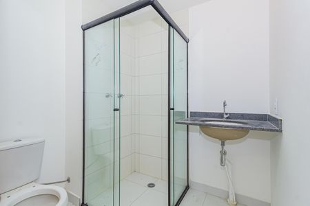 Studio para alugar com 25m², 1 quarto e sem vaga Studio para alugar com 25m², 1 quarto e sem vagaBanheiro