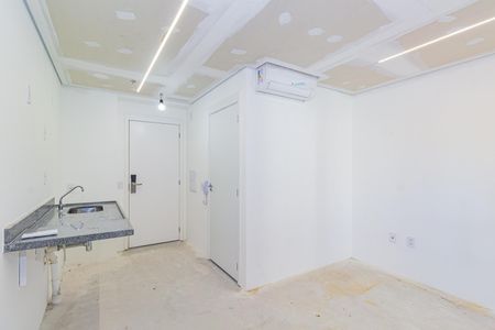 Studio para alugar com 25m², 1 quarto e sem vaga Studio para alugar com 25m², 1 quarto e sem vagaSala/Quarto