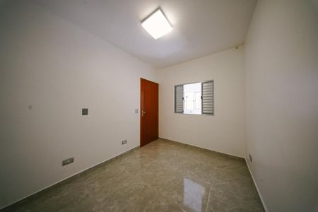 Casa para alugar com 32m², 1 quarto e sem vaga Casa para alugar com 32m², 1 quarto e sem vagaQuarto