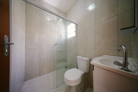 Banheiro de casa para alugar com 1 quarto, 32m² em Jardim Sao Nicolau, São Paulo